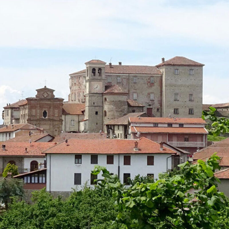 Cravanzana-Haselnuss